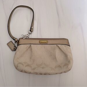 Coach Classic C Medium Size Wristlet- Gold
